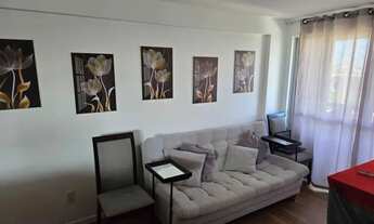 Imagem 3: Apartamento nascente, 75m, com 3 quartos, um sendo suíte, ventiliado, mobiliado e bem loc