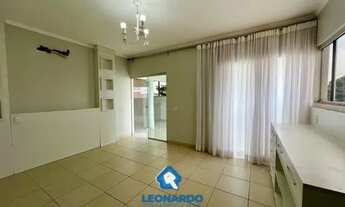 Imagem 16: Aluga-se Sobrado com 3 Suítes - Área de Lazer Completa - Com armários planejados