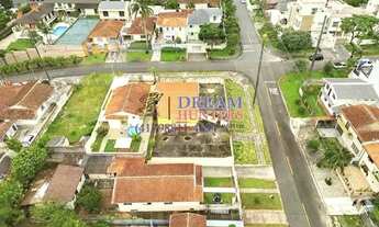 Imagem 2: Casa à venda nas Mercês, com 5 quartos sendo 1 suíte