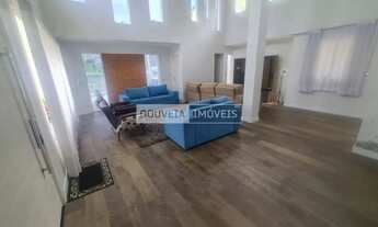 Imagem 3: Casa com 3 Dormitórios, 2 Suítes, 300 m², aluguel de R$ 22.500 + Taxas - Cascatinha, Curit