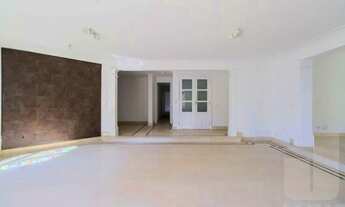 Imagem 5: Apartamento de 240 m² com luz natural, planta generosa e privacidade total na melhor regiã