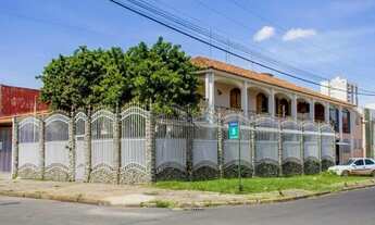 Imagem: CASA em área COMeRCiAL em TAGUATINGA