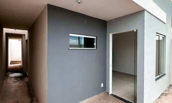 Imagem: Casa Nova 2/4 com Corredor Lateral Pronta