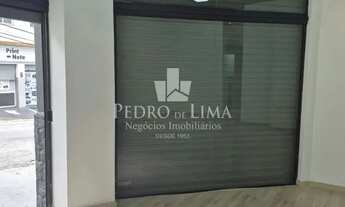 Imagem 5: Salão comercial de esquina com area total de aprox. 50m², 2 banheiros e 01 copa