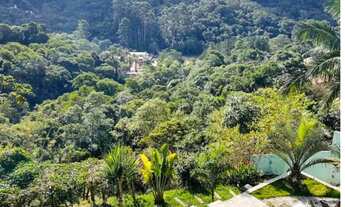 Imagem: Mansão na Serra da Cantareira, vista espetacular