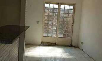 Imagem 2: Casa em Condomínio com 2 Quarto(s) e 1 banheiro(s) para Alugar, 57 m² por R$ 750 / Mês