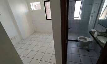 Imagem 2: Apartamento à Venda em Espinheiro