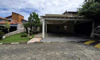 Imagem: Casa de Alto Padrão à Venda Condomínio