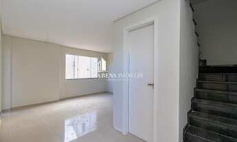 Imagem 4: Sobrado para Venda em Curitiba, Cajuru, 4 dormitórios, 2 suítes, 4 banheiros, 2 vagas