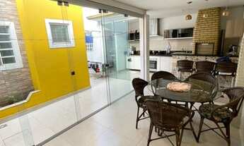 Imagem: Casa de condomínio região Santa Rosa