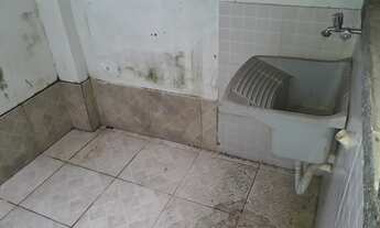 Imagem 4: Alugo casa duplex em condomínio com 2 quartos, 2 banheiros - Jardim Mariléa