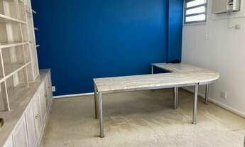 Imagem 2: Cobertura duplex para aluguel tem 220 metros quadrados com 4 quartos