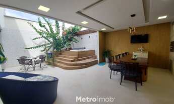 Imagem 6: Casa de condomínio para venda tem 140 metros quadrados com 4 quartos