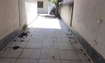 Imagem 2: Casa com 2 dormitórios para alugar, 170 m² por R$ 900,00/mês - Bnh - Magé/RJ