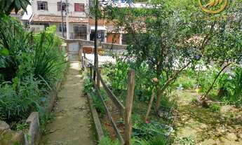 Imagem 3: Casa para Venda em Juiz de Fora, Santa Cruz, 3 dormitórios, 1 banheiro, 3 vagas