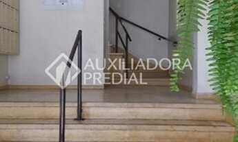 Imagem 3: PORTO ALEGRE - Apartamento Padrão - Menino Deus