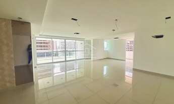 Imagem 2: Apartamento À Venda Com 227m²| 4 Suítes