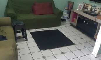 Imagem: Casa de 2 andares com 4 quartos no Castanheira