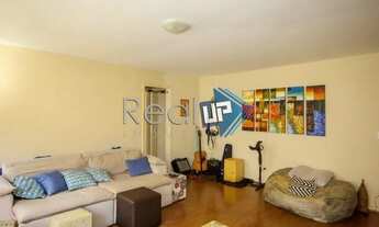 Imagem 2: Apartamento em rua nobre Original 3 Quartos