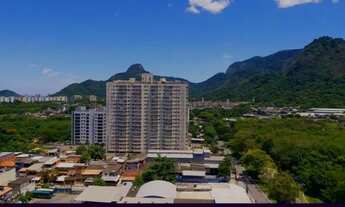 Imagem 2: JACAREPAGUÁ FLAT GRAN MIDAS, MOBILIADO VISTA MONTANHA, 01 VAGA. ANDAR ALTO