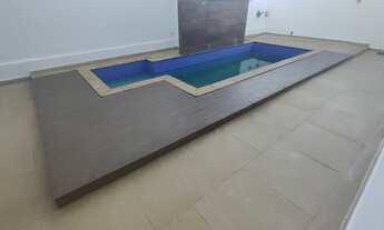 Imagem 1: Casa filé no Vale dos Cristais c/ 3qts, send 1 suíte, 3brs, 2vgs, amrs plnjds, piscn, chur