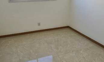 Imagem 2: 2 quartos com 2 vagas, sol da manhã, andar alto