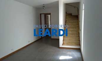 Imagem: CASA ASSOBRADADA - GRANJA JULIETA - SP