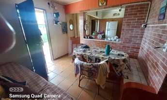 Imagem 2: Casa para venda possui 250 metros quadrados com 2 quartos em Balneário Gaivota - Itanhaém