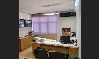 Imagem 6: Escritorio para venda possui 32 metros quadrados com 1 quarto em Caminho das Árvores - Sal