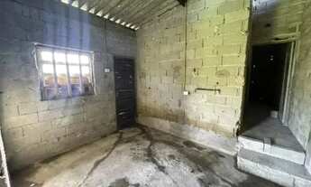 Imagem 3: Casa para venda possui 80 metros quadrados com 1 quarto em Laranjeiras - Itanhaém - SP