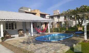 Imagem: Casa Térrea para Venda em Centro Garopaba-SC