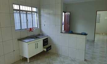 Imagem 6: Casa Itanhaém - Bairro Nossa Senhora Sion - Lado morro