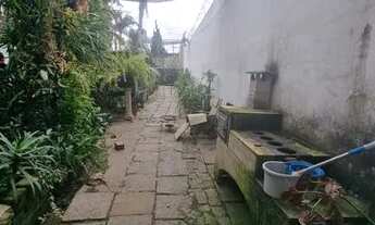 Imagem 7: Lote/Terreno para aluguel e venda possui 400 metros quadrados com 3 quartos