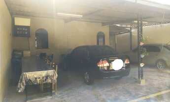 Imagem 2: /Vendo casa com quintal e garagem no Zumbi