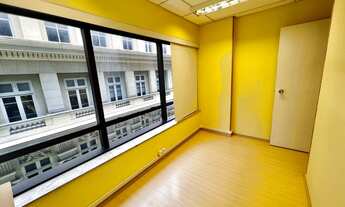 Imagem 7: Sala/Conjunto para aluguel e venda tem 32 m² com 2 divisórias mais recepção