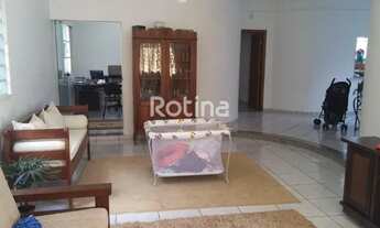 Imagem 6: Casa para alugar, 3 quartos, 1 suíte, 2 vagas, Cidade Jardim - Uberlândia/MG - R$ 4.900,00