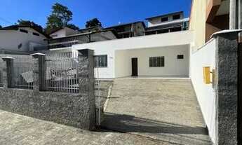 Imagem: Casa no bairro Fazenda - Itajaí/SC