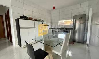 Imagem 2: Alugo excelente apartamento mobiliado com 70 metros quadrados com 3 quartos, sendo 1 suíte