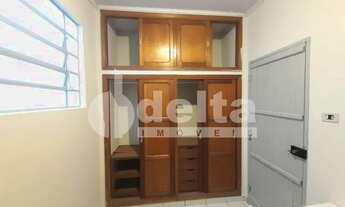 Imagem 5: Casa para aluguel, 2 quartos, 1 vaga, Martins - Uberlândia/MG