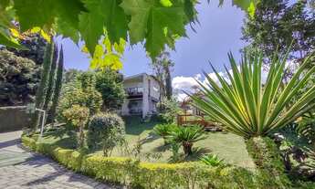 Imagem 2: BELÍSSIMA CASA COM 250m2 no Bairro Golfe - Teresópolis (Porteira Fechada