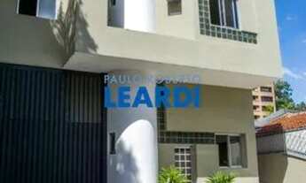 Imagem: CASA ASSOBRADADA - REAL PARQUE - SP