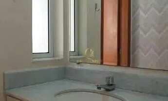 Imagem 5: Aluga-se apartamento com 03 dormitórios, sendo um deles, suíte. Os quartos, contam com arm