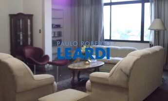 Imagem: CASA ASSOBRADADA - PACAEMBÚ - SP