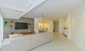 Imagem 2: Cobertura duplex para aluguel e venda com 238 metros quadrados com 4 quartos