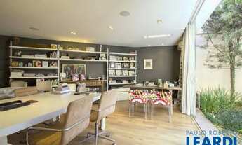 Imagem 6: CASA ASSOBRADADA - JARDIM EUROPA - SP