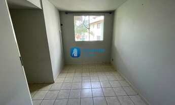 Imagem 4: CR/ Excelente Apartamento de 2 dormitórios no Bairro Estreito em Florianópolis