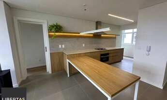 Imagem 2: Vende-se apartamento com 3 quartos (2 suítes), 104,6m² e 1 vaga Petrópolis