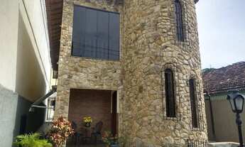 Imagem 3: Encantado - Casa Padrão 3 Quartos (1 Suíte) Dependência - Garagem - Anexo - Terraço - Chur