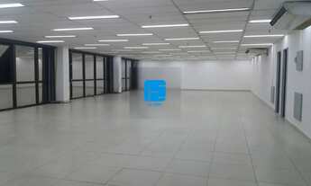 Imagem 2: Sala Comercial de 500m² com 2 Vagas no Centro do Rio