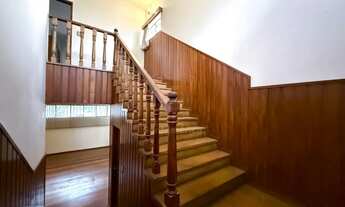 Imagem 6: Casa Assobradada para Alugar com 4 Quartos Localizada no Centro de Londrina